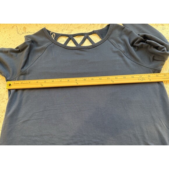 Avia Criss Cross Back Long Sleeve Yoga Sweatshirt Size Medium Navy Blue NWT - Picture 8 of 9